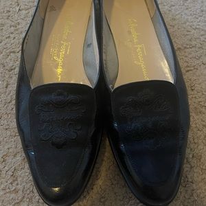 Salvador Ferragamo women loafers in pretty good condition
